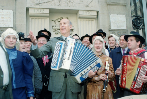Disparition du plus vieux fabricant français d'accordéons, Maugein