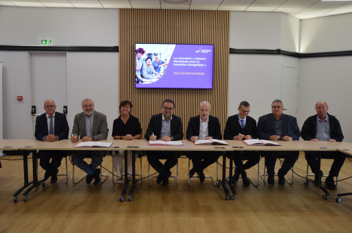 Enedis ouvre des classes «réseaux électriques» en BTS électrotechnique