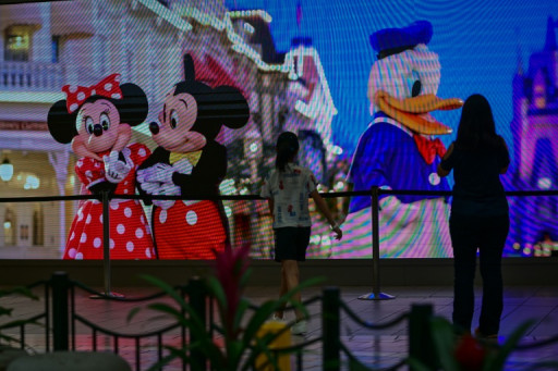 Au Disney de Floride, le calme avant la tempête