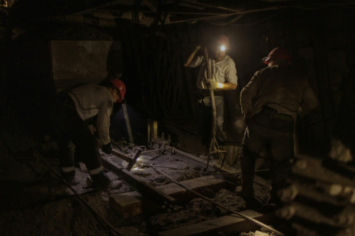 Dans le Donbass, des mineurs de charbon ukrainiens "sur le front de l'énergie"