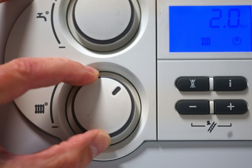 "Il n'y aura pas d'augmentation des taxes sur le gaz", promet la porte-parole du gouvernement