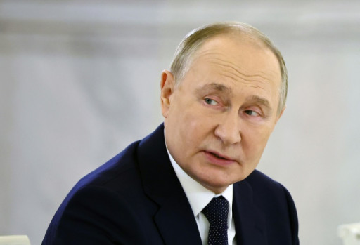 Face aux Occidentaux, Poutine affiche son entente avec les Brics