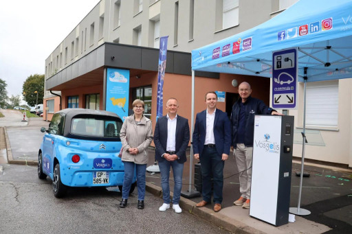 Vosgelis inaugure sa première borne de recharge partagée pour véhicules électriques