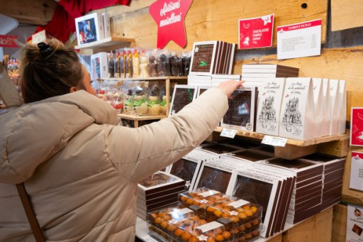 Le marché, la boule, le chalet...
