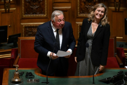 Les présidents de l'Assemblée et du Sénat en Nouvelle-Calédonie pour relancer le dialogue