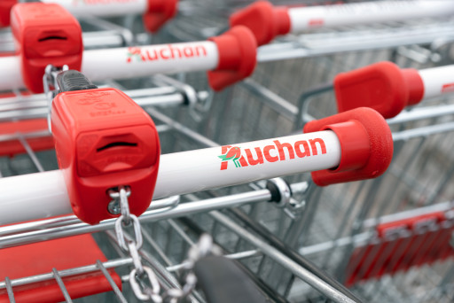 Auchan Woippy ferme ses portes : un choc pour l’emploi local