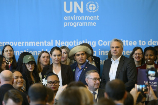 Pollution plastique: faute d'accord sur un traité, les négociations prolongées