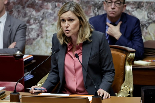 Braun-Pivet demande la nomination d'un gouvernement "dans les prochaines heures"