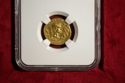 Enchères: une pièce romaine à l'effigie de Brutus vendue 1,98 million d'euros