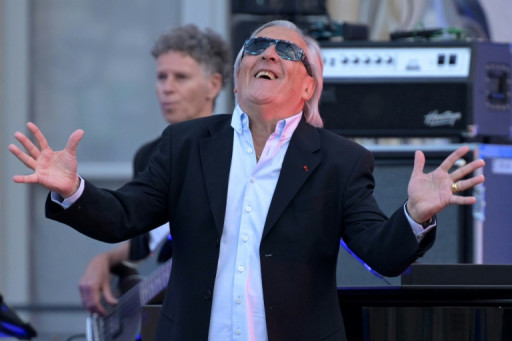 "On va s'aimer": condamnés pour plagiat, Gilbert Montagné et Didier Barbelivien privés de droits d'auteur