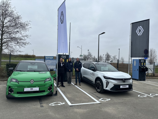 Quatre bornes à recharges rapides au restaurant L’Usine
