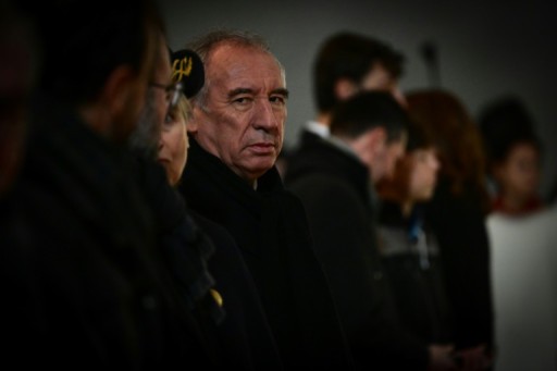 Les tractations de Bayrou avec le PS au point mort à la veille de la déclaration de politique générale