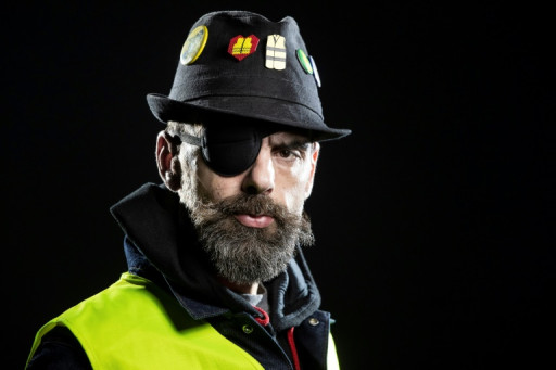 Un policier sera jugé par la cour criminelle pour avoir éborgné Jérôme Rodrigues, figure des "gilets jaunes"
