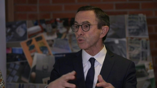 Débat sur être français: "il faut respecter le mode de vie", déclare Retailleau