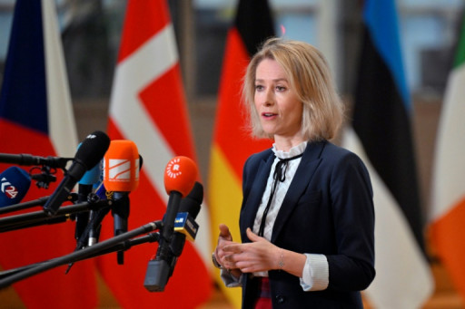 Les pays baltes se déconnectent du réseau électrique russe, fin des risques de "chantage"