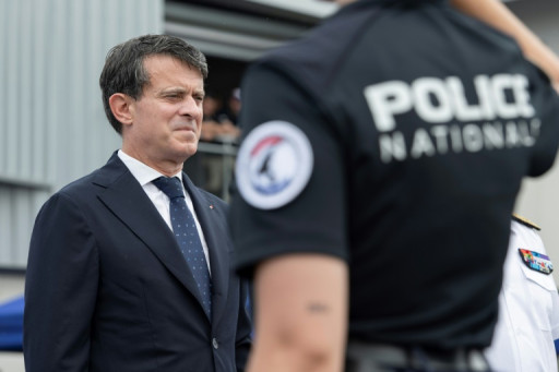 En Nouvelle-Calédonie, Valls pointe "la politique de déstabilisation" de l'Azerbaïdjan