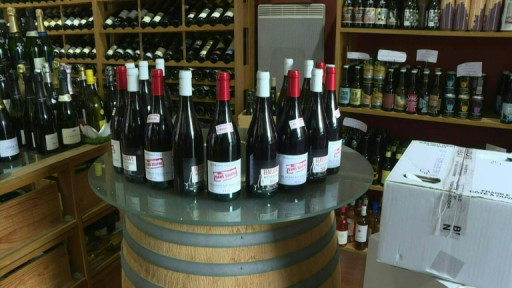 Droits de douane sur les alcools: la négociation n'a pas encore échoué, juge Bayrou