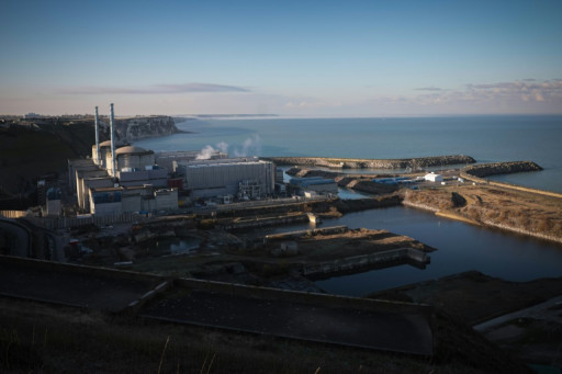 Nucléaire: l'Elysée vise désormais 2038 pour la mise en service du premier réacteur EPR2