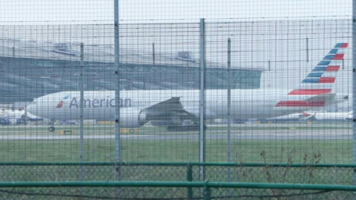 L'aéroport de Heathrow à nouveau "pleinement opérationnel", après sa fermeture vendredi