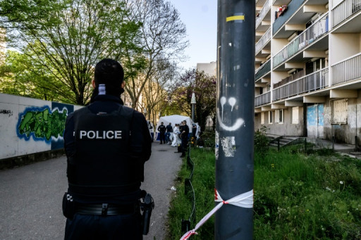 Un jeune homme tué par balles près d'une école à Vaulx-en-Velin