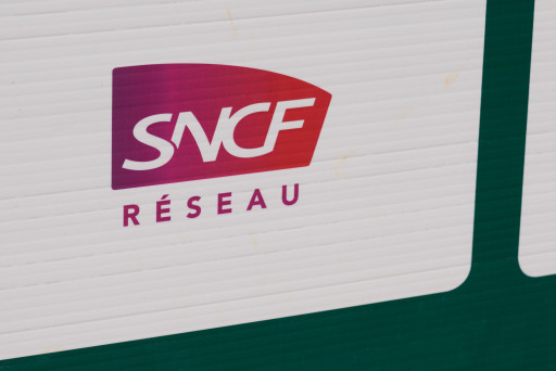 SNCF Réseau modernise 3.5 km de rails sur la ligne Dijon-Dole
