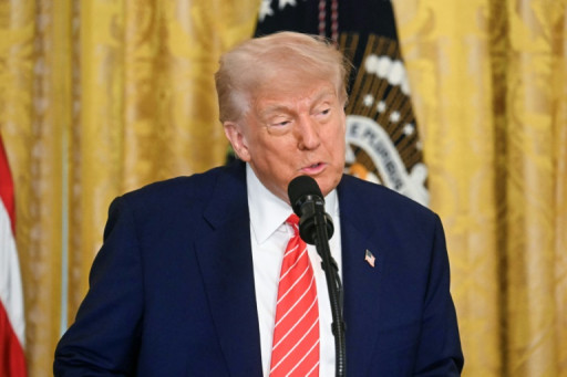 Pékin et Washington à l'aube de discussions, Trump adoucit le ton