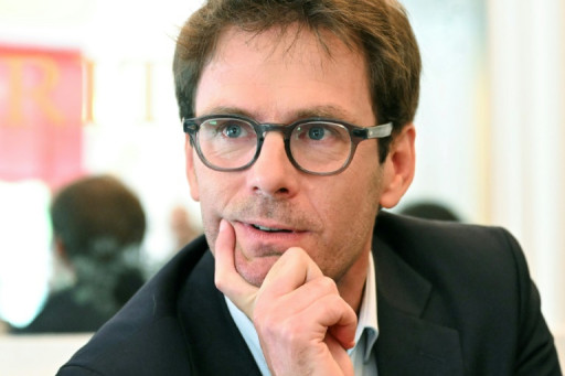 PS: Mayer Rossignol propose à Vallaud de le rejoindre dans "une dream team" socialiste