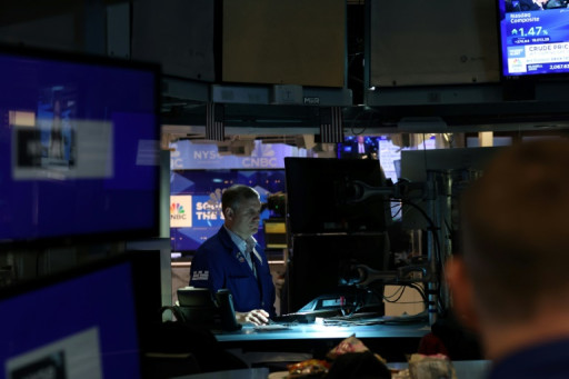 Wall Street termine en hausse, s'affranchit des incertitudes commerciales