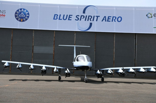 "Propre, silencieux, durable": Blue Spirit Aero présente son avion à hydrogène au Mans