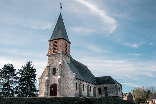Le clocher de l’église d’Éterpigny honoré pour sa construction bois