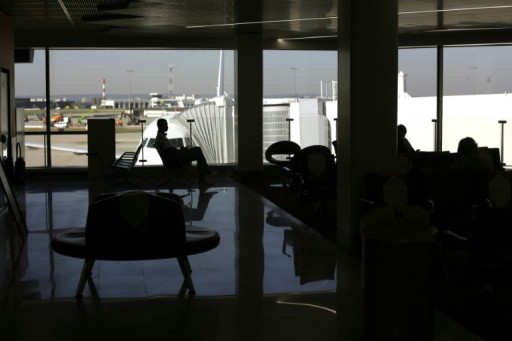 Orly: couvre-feu plus strict mais pas de réduction du nombre de vols
