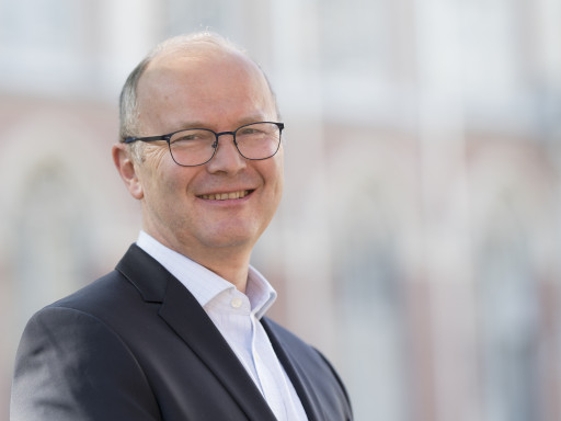 Patrick Scauflaire reconduit à la tête de l’Université Catholique de Lille