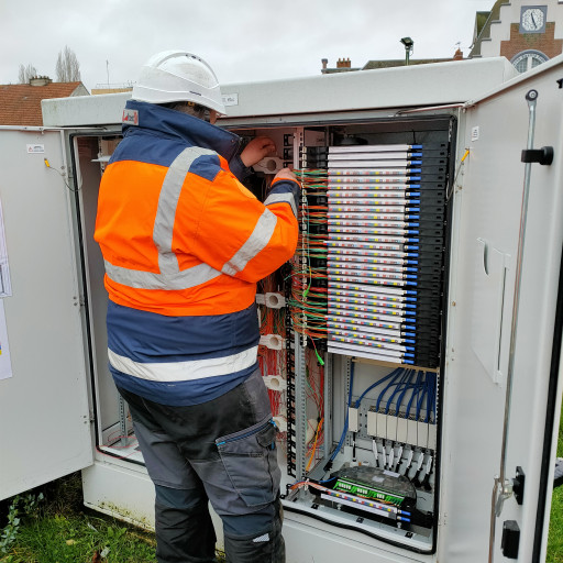 Axione mise sur les services numériques pour les territoires