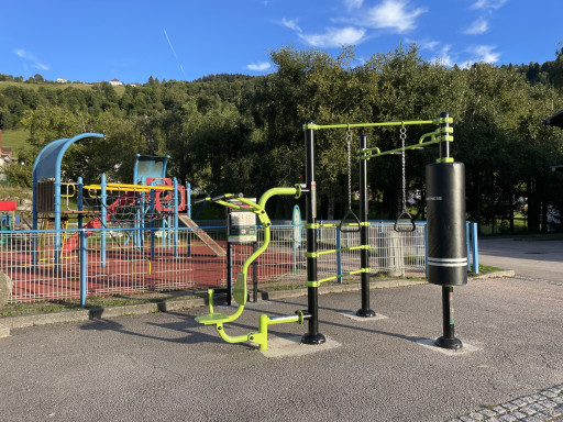 La Bresse veille à la sécurité de ses aires de jeux et de fitness