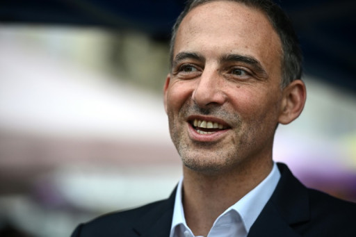 A La Réole, Glucksmann défend "le travail" et "l'amour de la France"