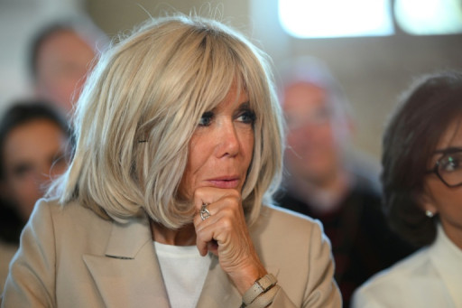 Cyberharcèlement de Brigitte Macron: dix personnes jugées à Paris