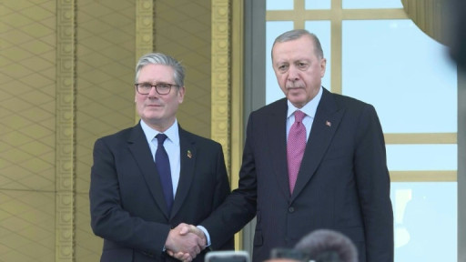 Erdogan signe avec Starmer un méga-contrat pour 20 Eurofighters