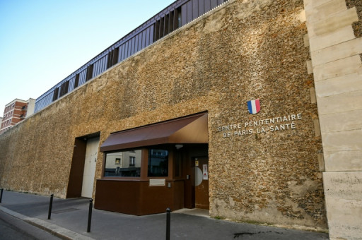 L'administration pénitentiaire dit avoir refusé à deux députés LFI l'accès à Nicolas Sarkozy