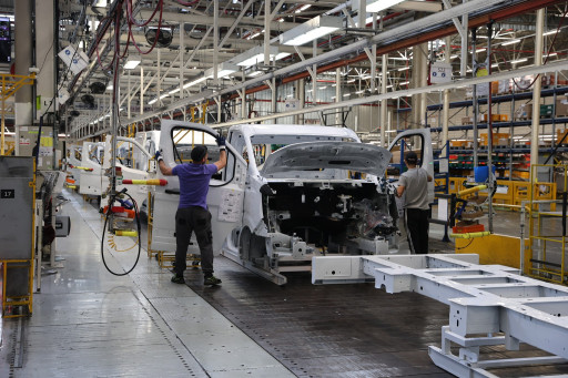 Visite du préfet à la SOVAB : focus sur l’activité et l’emploi local