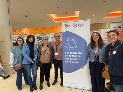 À Venette, les entreprises recrutent à la galerie marchande de Carrefour