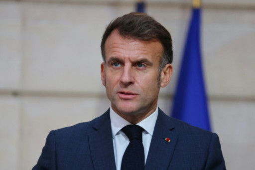 Emmanuel Macron entame sa tournée africaine