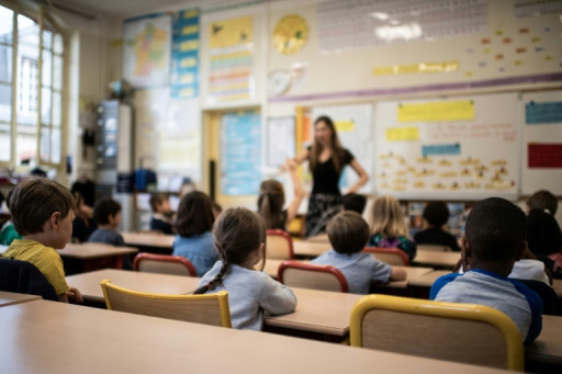 Moins de devoirs et journées plus courtes: les propositions des jeunes sur l'école