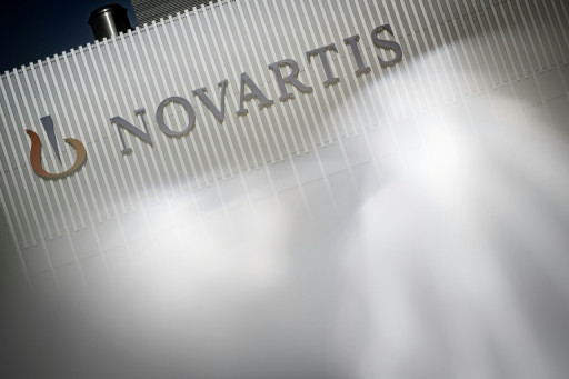 Novartis compte supprimer 550 postes en Suisse d'ici fin 2027