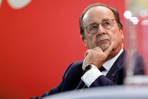 Budget: Hollande juge qu'il ne faut pas se "priver" du 49.3