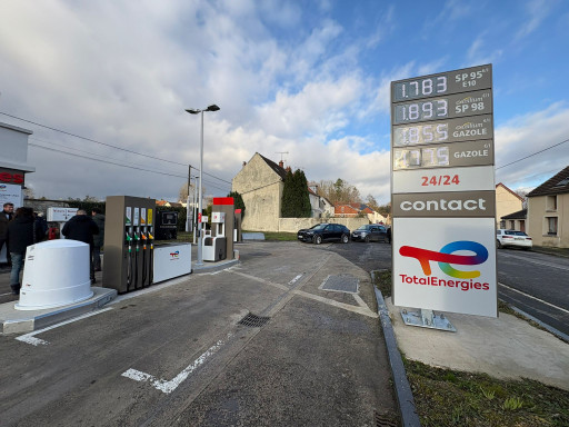 Après 4 ans de fermeture, la station TotalEnergies d'Oulchy renaît