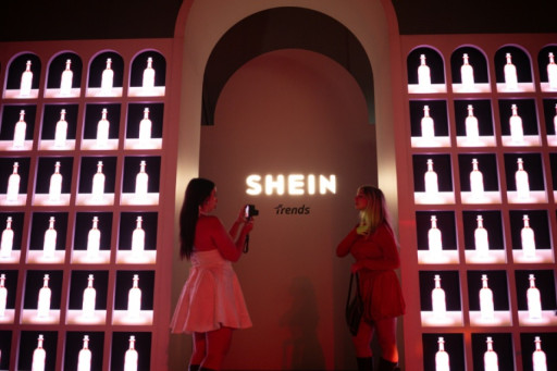 Shein échappe à la suspension, mais reste sous étroite surveillance