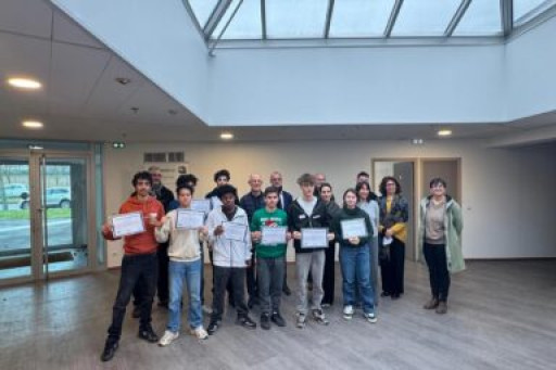 Saône-et-Loire : des collégiens en immersion industrielle chez Nextis