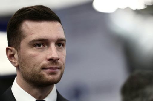 Dépassée par Bardella, Le Pen réaffirme sa primauté