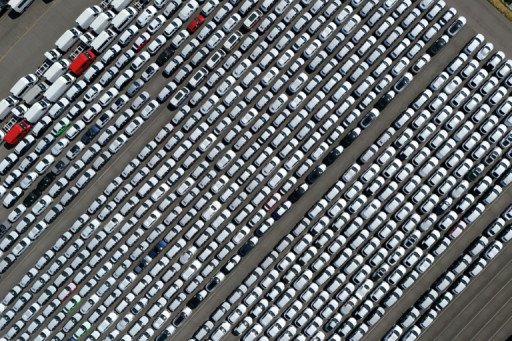 Automobile: l'UE va-t-elle assouplir le passage au tout-électrique en 2035?