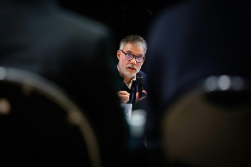 Budget de la Sécu: à la veille du vote, le gouvernement multiplie les mains tendues